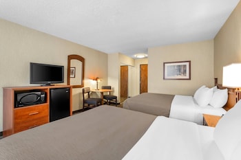 Standard Room, 2 Queen Beds, Non Smoking