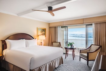 Room, 1 King Bed, Balcony, Harbor View