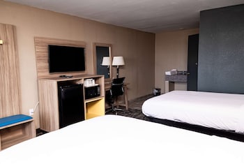 Room, 2 Double Beds, Accessible, Non Smoking (Bathtub)