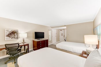 2 Double Beds High Floor