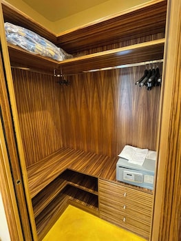 Standard Apartment, 1 Queen Bed, Non Smoking, Kitchen