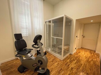 Standard Apartment, Multiple Beds, Non Smoking, Kitchen