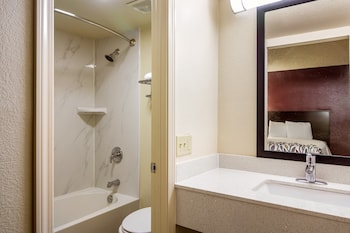 Deluxe Room, 2 Double Beds, Smoking