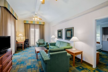 Suite, 1 King Bed, Non Smoking