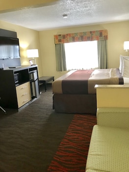 Standard Room, 1 King Bed, Non Smoking
