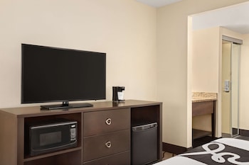 Classic Room, 2 Double Beds, Non Smoking