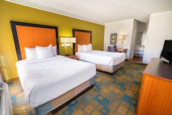 Standard Room, 2 Double Beds, Non Smoking