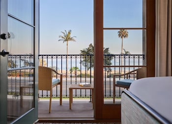 Room, 2 Queen Beds, Balcony, Ocean View