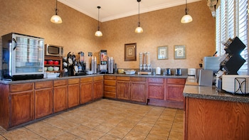 Standard Room, 1 King Bed, Accessible, Bathtub