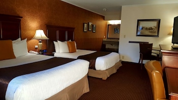 Standard Room, 2 Queen Beds, Accessible