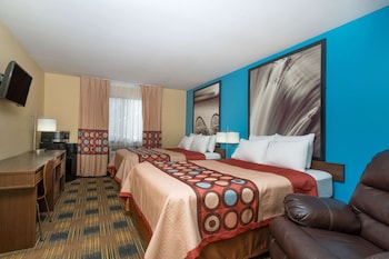 Room, 2 Queen Beds, Non Smoking (Ground Floor)
