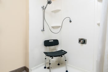 Room, 2 Queen Beds, Accessible, Non Smoking