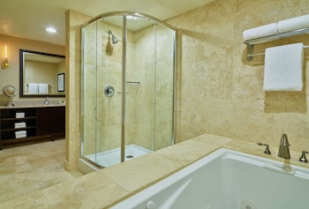 Presidential Suite, 1 King Bed, Non Smoking