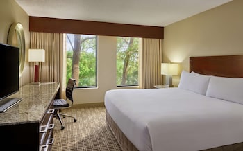 Suite, 1 King Bed, Non Smoking