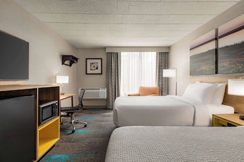 Business Room, 2 Double Beds, Non Smoking