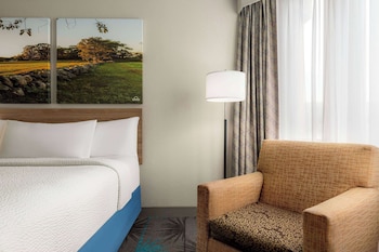 Business Room, 2 Queen Beds, Non Smoking