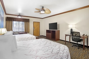 Standard Room, 2 Queen Beds, Non Smoking