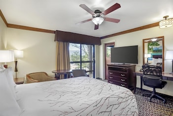 Standard Room, 1 Queen Bed, Non Smoking