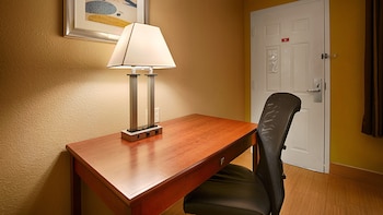 Standard Room, 1 King Bed, Accessible, Bathtub