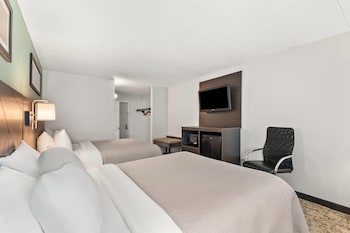Standard Room, 2 Queen Beds, Non Smoking