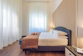 Deluxe Room, 1 King Bed, Non Smoking