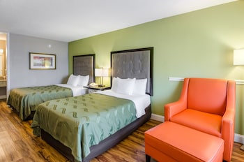 Standard Room, 2 Double Beds, Non Smoking