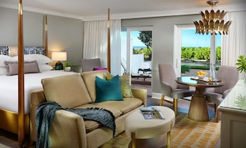 Room, 1 King Bed, Beachfront (Lanai, Private Firepit)