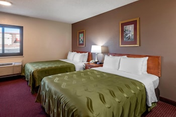 Room, 2 Queen Beds, Accessible, Non Smoking (Accessible Tub)