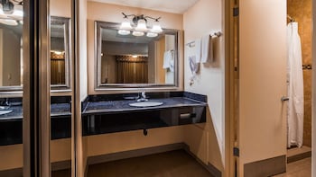 Standard Room, 2 Queen Beds, Accessible, Non Smoking