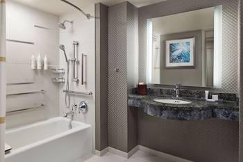 Room, 2 Double Beds (Mobility Accessible, Tub)