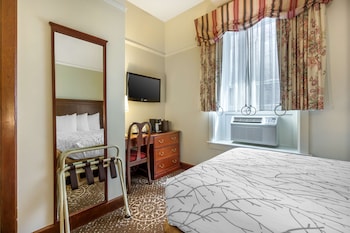 Standard Room, 1 Double Bed, Accessible, Non Smoking