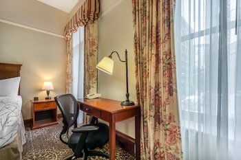 Standard Room, 1 King Bed, Balcony, City View
