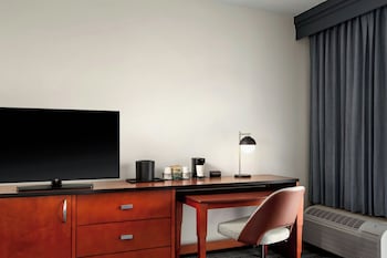 Room, 2 Double Beds (Mobility/Hearing Access, Roll-In Shwr)