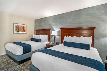Standard Room, 2 Queen Beds, Accessible, Non Smoking