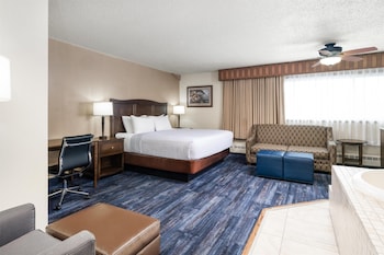 Suite, 1 King Bed, Jetted Tub, Harbor View (with Sofabed)