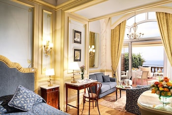 Junior Suite, Terrace, Sea View (Deluxe)