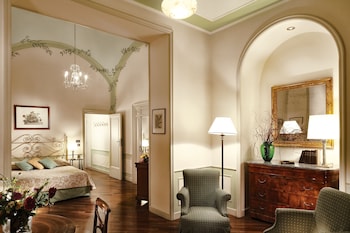 Junior Suite, Terrace, Sea View (Deluxe)