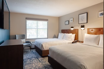 Executive Queen Suite