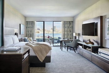 Room, 1 King Bed with Sofa bed, Pool View