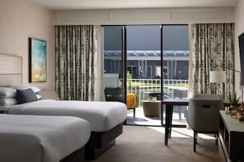 Room, 2 Double Beds, Bay View