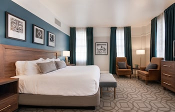 Executive Studio, 1 King Bed, Corner