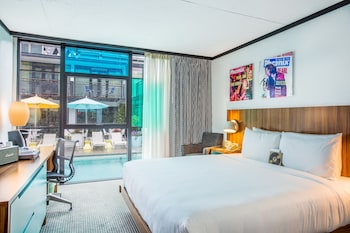 Standard Room, 1 King Bed, Accessible