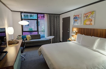 Room, 1 King Bed (Stadium)