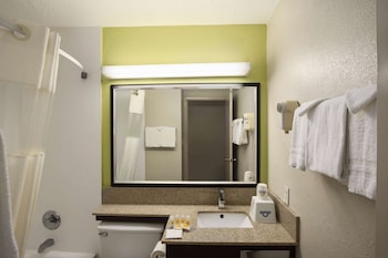 Room, 2 Queen Beds, Non Smoking