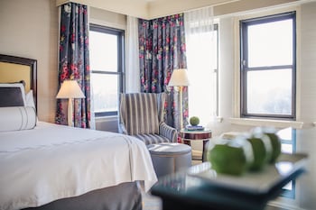 Traditional Room, 1 Queen Bed