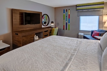 Room, 1 King Bed, Accessible, Bathtub