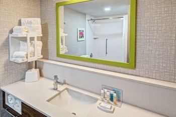 Room, 2 Queen Beds, Accessible (Hearing)