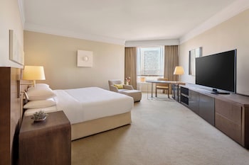 Deluxe Room, 1 King Bed