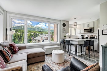Premier Studio (Condominium)