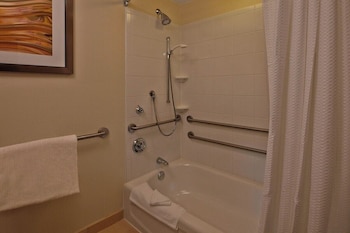 Room, 2 Queen Beds (Mobility/Hearing Accessible, Tub)